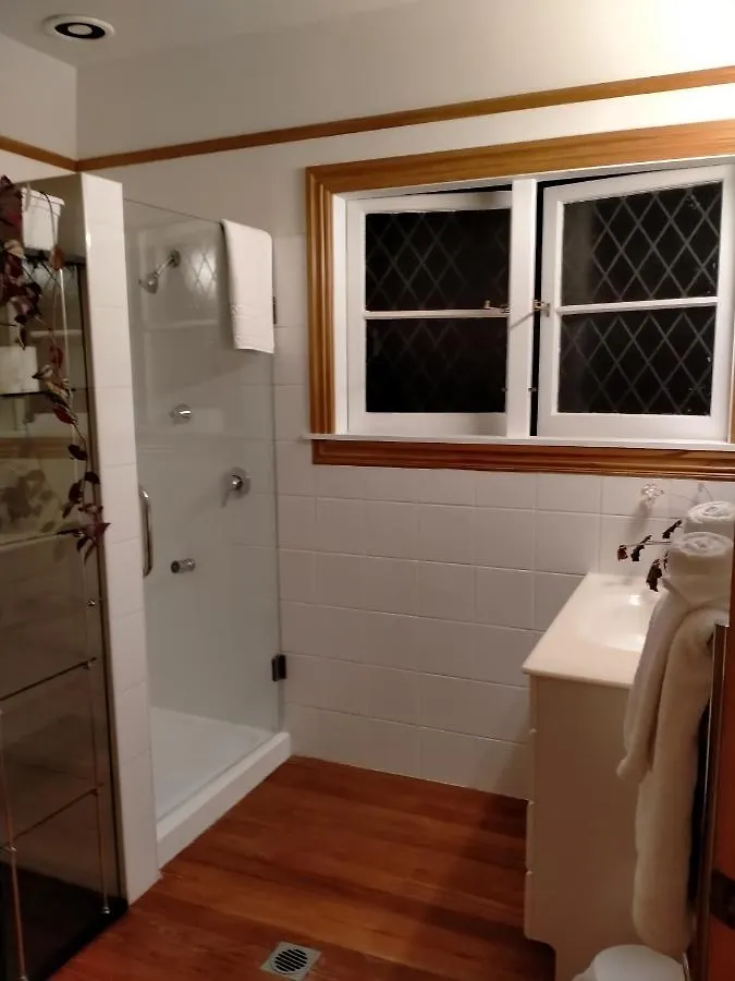 Amberly House Rotorua Bed & Breakfast