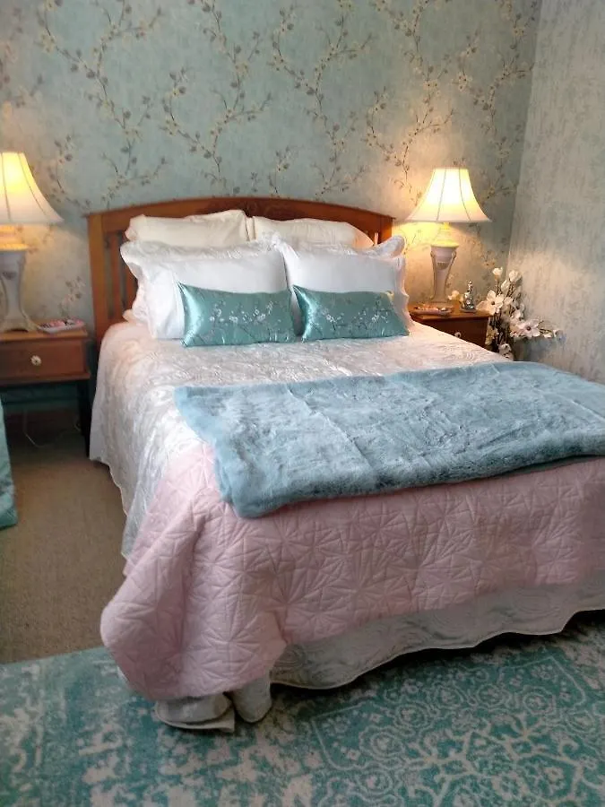 Amberly House Rotorua Bed & Breakfast