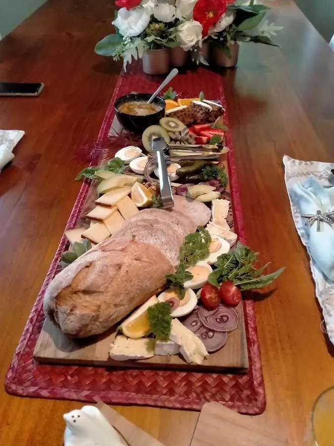 Amberly House Rotorua Bed & Breakfast