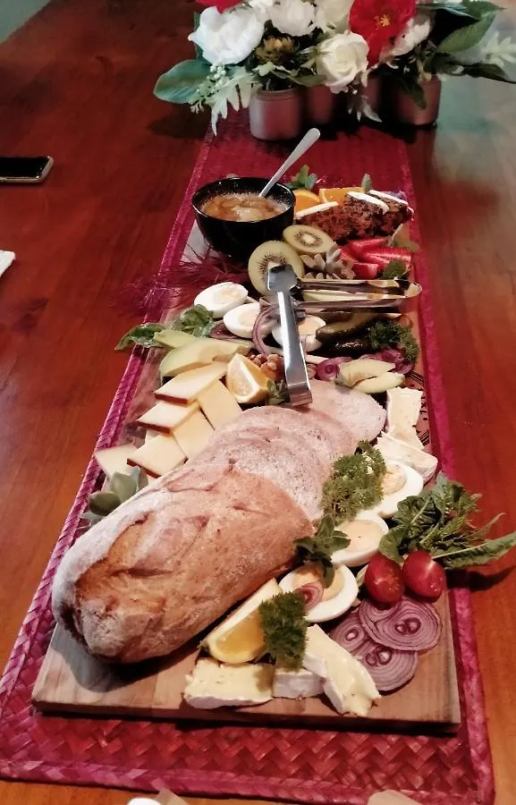Amberly House Rotorua Bed & Breakfast